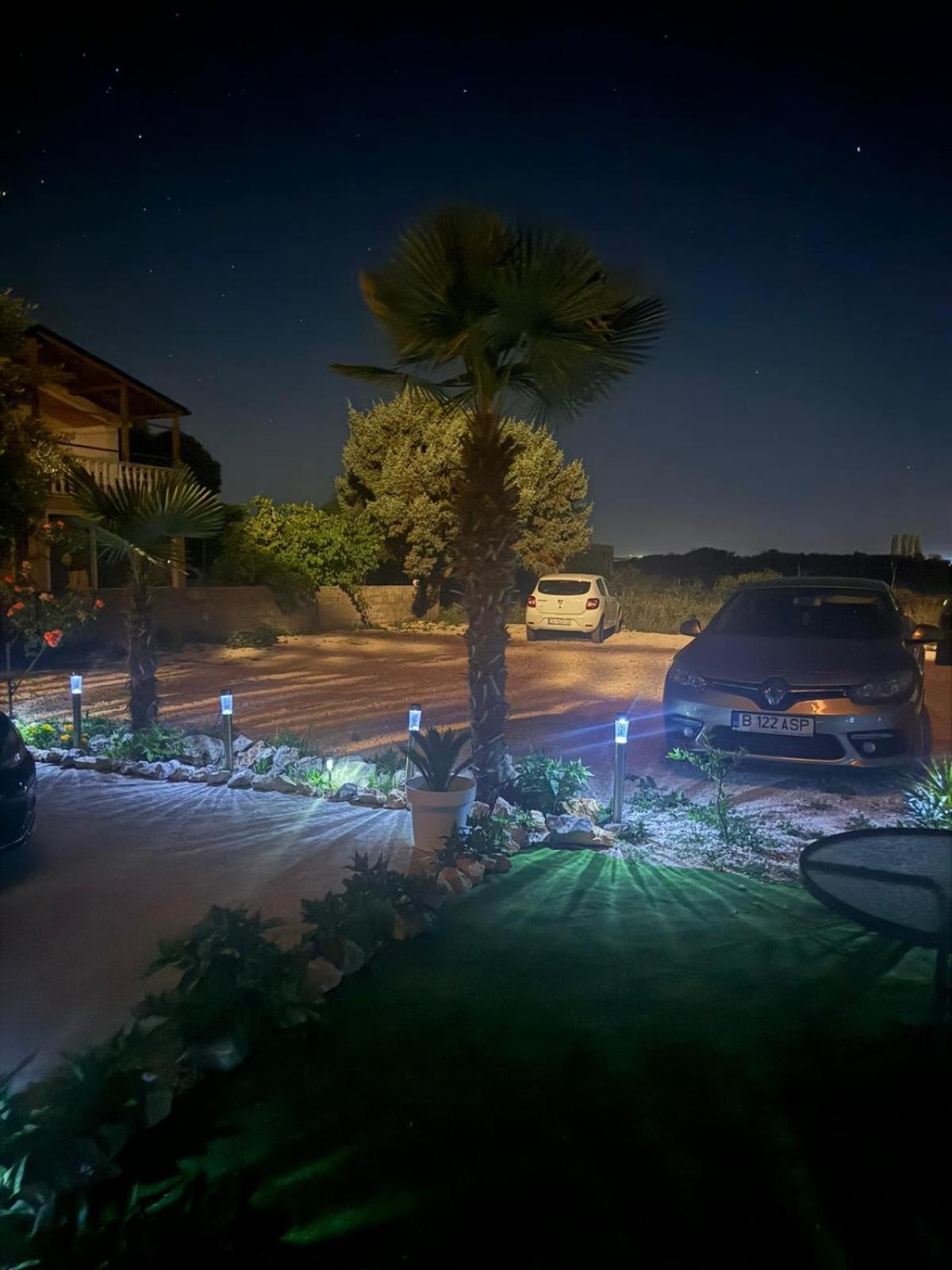 נין Apartments Bernarda 2 מראה חיצוני תמונה
